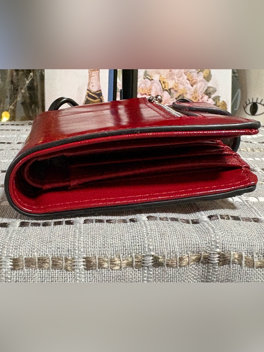 Bostanten Lnna Hand Tooled Leather Wallet - Wine Red - Picture 9 of 16